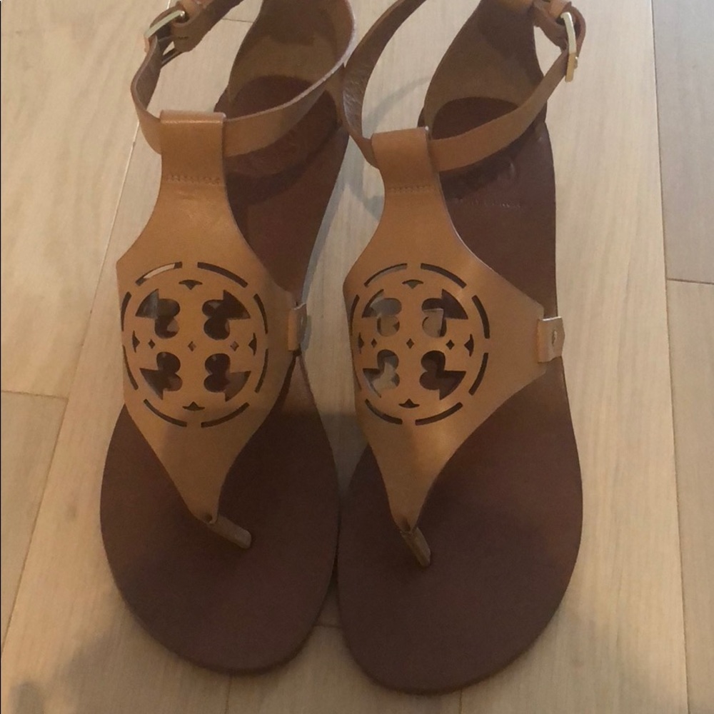tory burch low wedge sandals